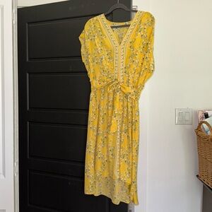 Max studio midi yellow floral dress